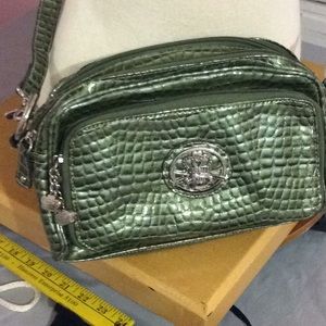 Kathy green pan rack cross body